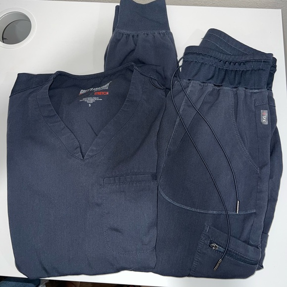 Grey's Anatomy Other - Grey's Anatomy Women's Gray Scrub Set Size XSP/S